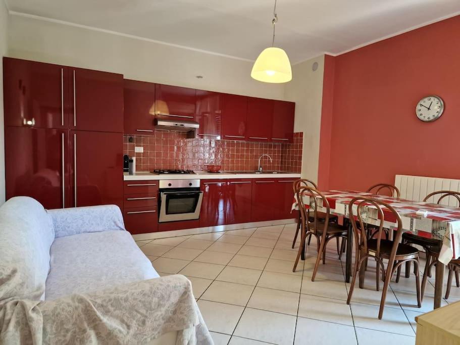 [50 metri dal mare] - Free parking e A/C Appartement Pietra Ligure Buitenkant foto