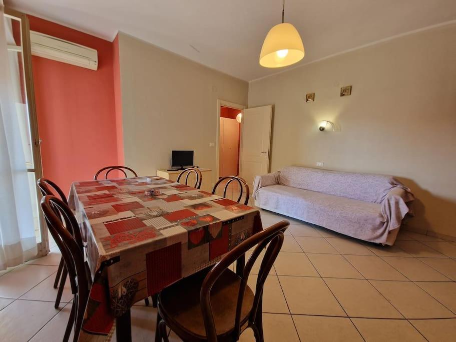 [50 metri dal mare] - Free parking e A/C Appartement Pietra Ligure Buitenkant foto