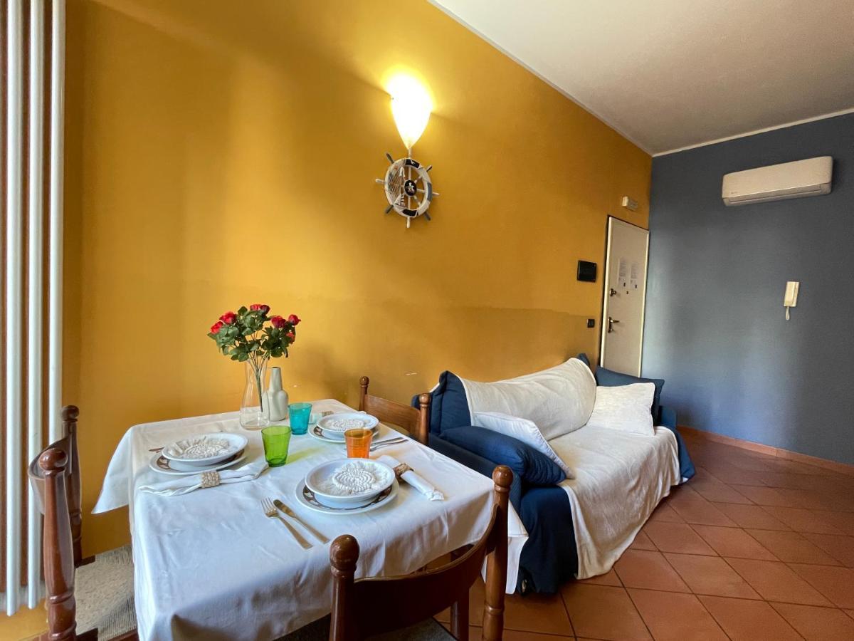 [50 metri dal mare] - Free parking e A/C Appartement Pietra Ligure Buitenkant foto