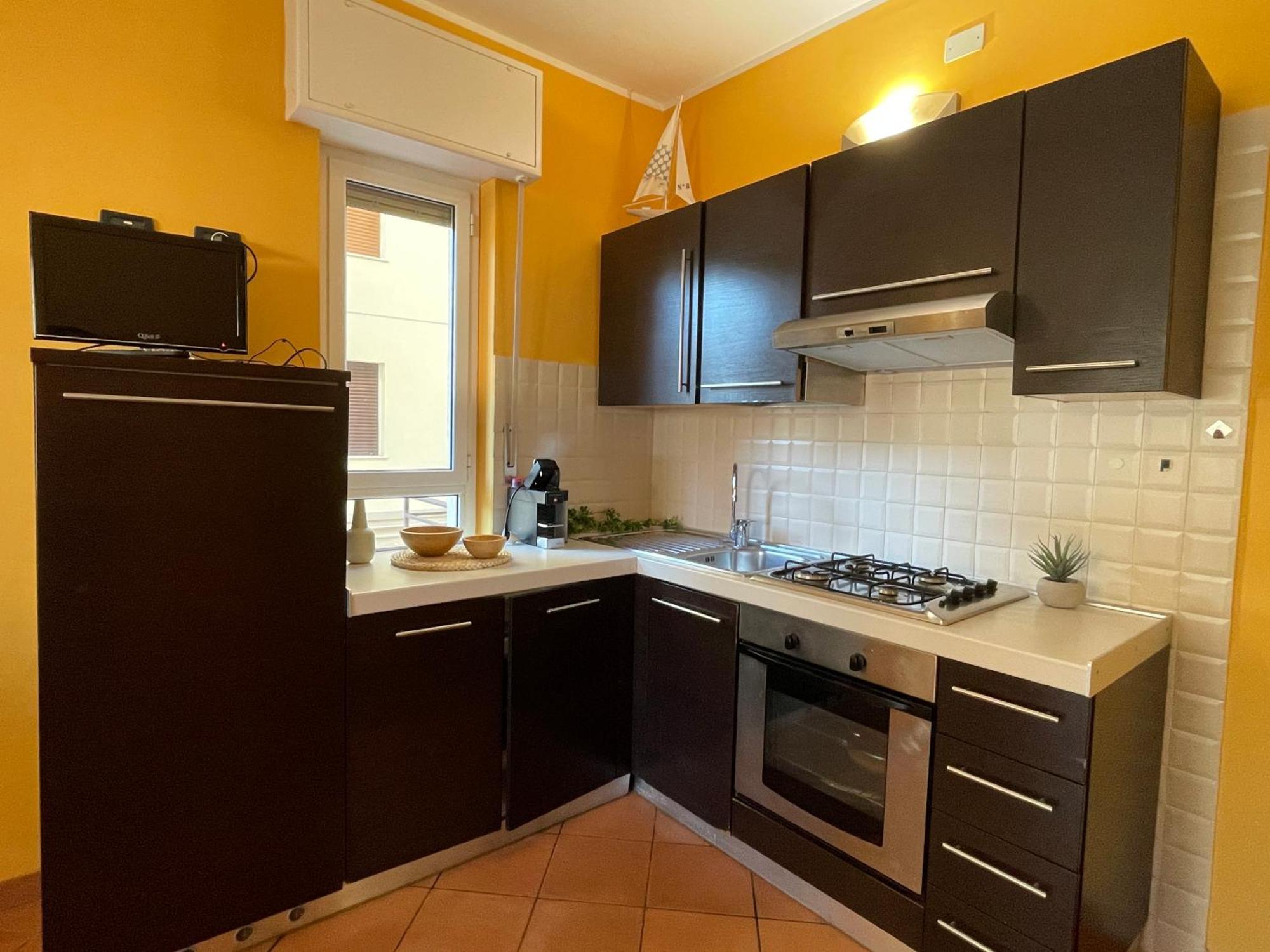 [50 metri dal mare] - Free parking e A/C Appartement Pietra Ligure Buitenkant foto