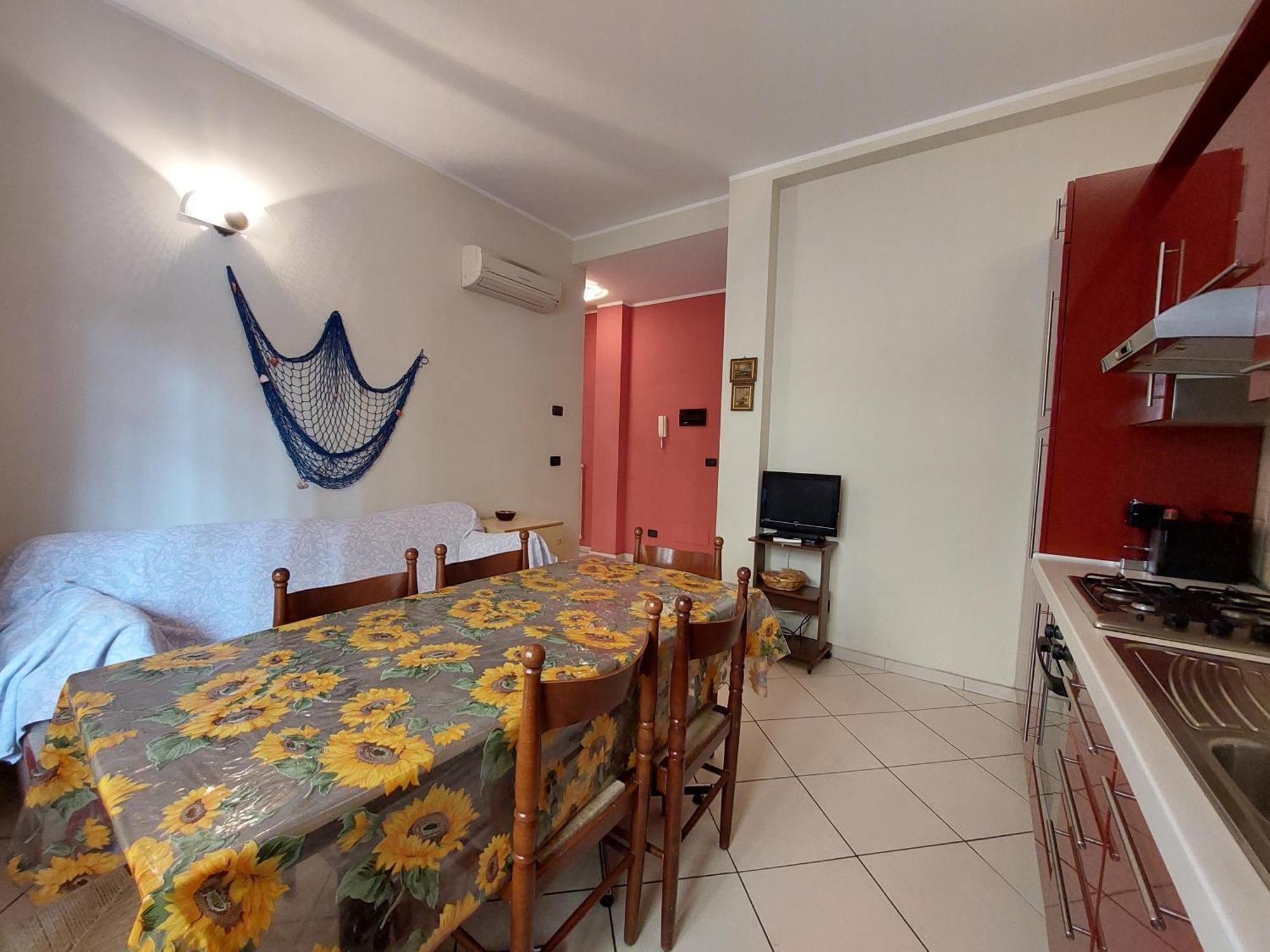 [50 metri dal mare] - Free parking e A/C Appartement Pietra Ligure Buitenkant foto